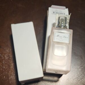 2 Miss Dior Hair Oils